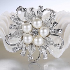 crystal Flower pearl brooch woman Girl brooches gift bridal wedding brooch Jewelry flower